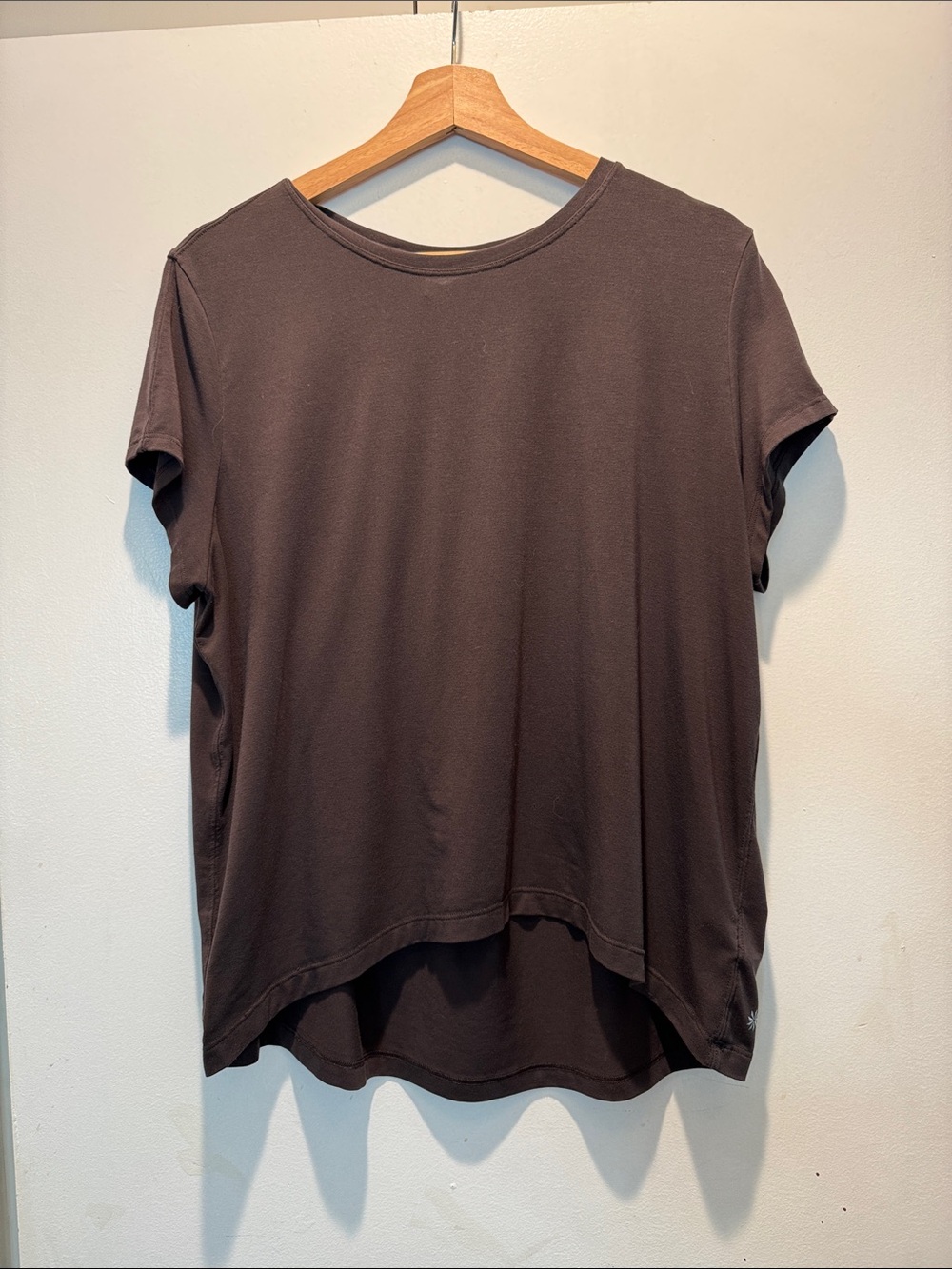 Athleta Brown Short Sleeve High-Low Tee